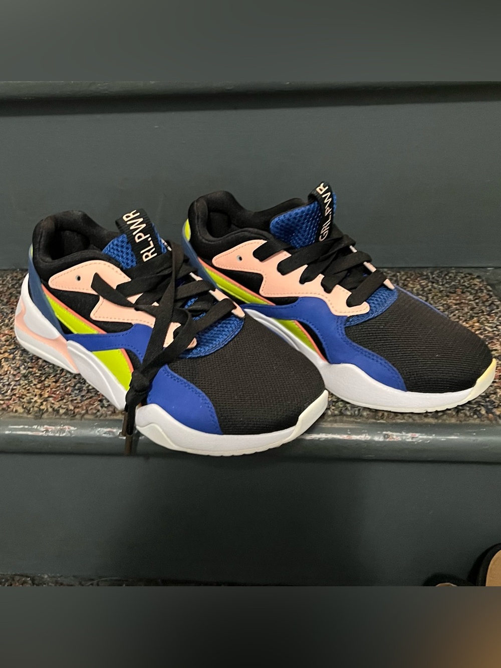 PUMA Nova GRL PWR LowTop Multi Color Athletic Fashion Sneakers Women Size 6 NWOB